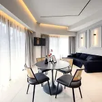 World Luxury Tríkala