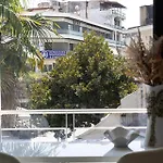 World Luxury Apartament Tríkala