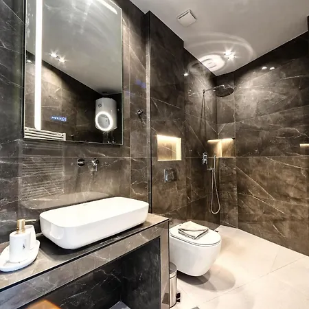World Luxury *