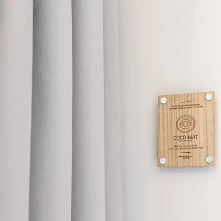 World Luxury 特里卡拉