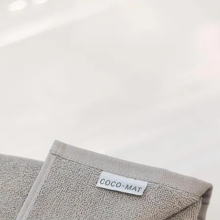 World Luxury * 特里卡拉