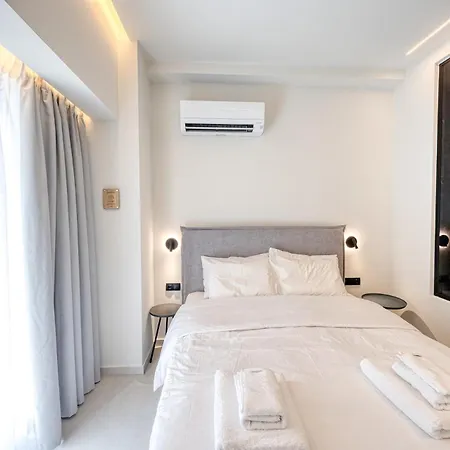 World Luxury * 特里卡拉