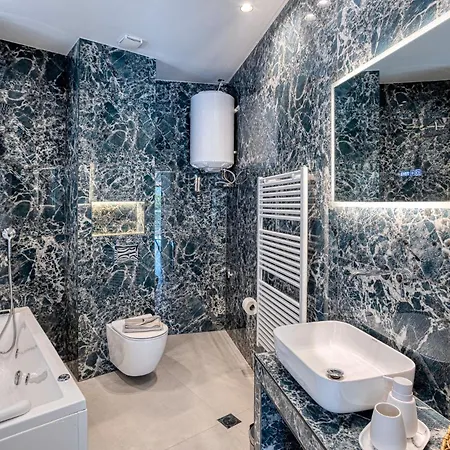 World Luxury 公寓 特里卡拉